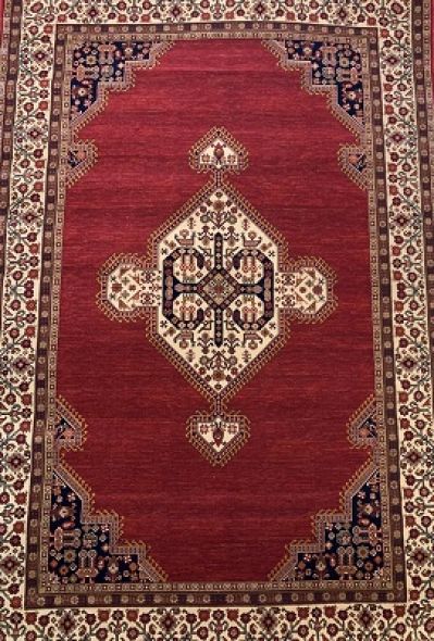 TRADITIONAL RUG 125 Fly HE 419.3 Red